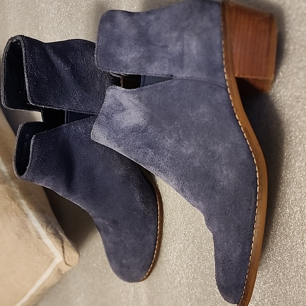 Cole Haan Women's Blue Suede Ankle Boots Booties Size 7